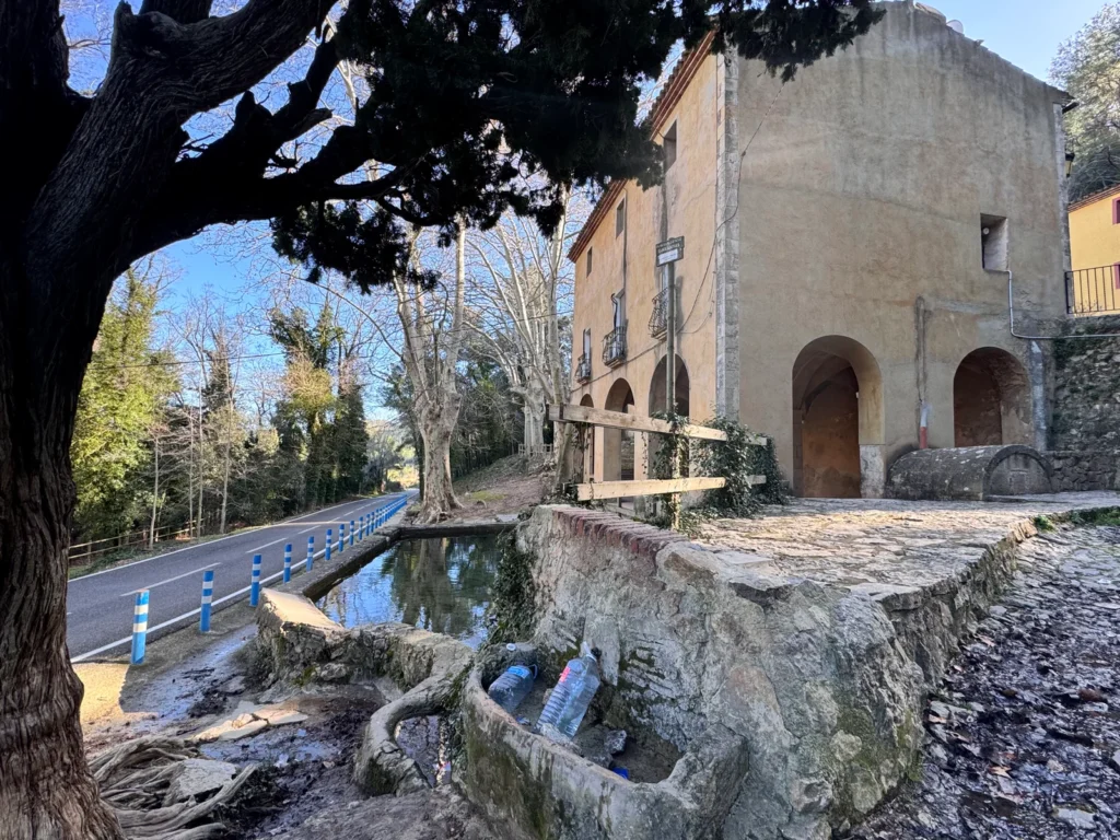 Porche Iglesia Santa Marina (Pratdip), foto 1